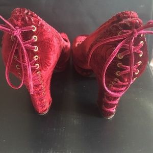 J Vincent Red velvet peep toe heels w lace up back